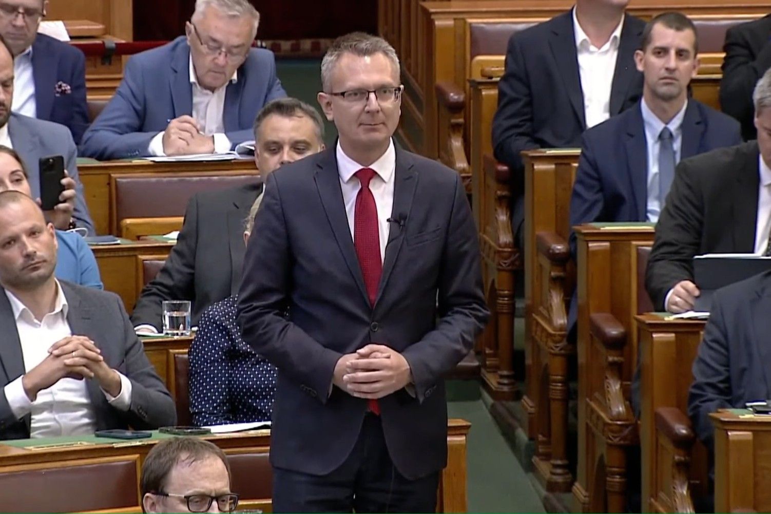 20260629_Parlament_Retvari.jpg