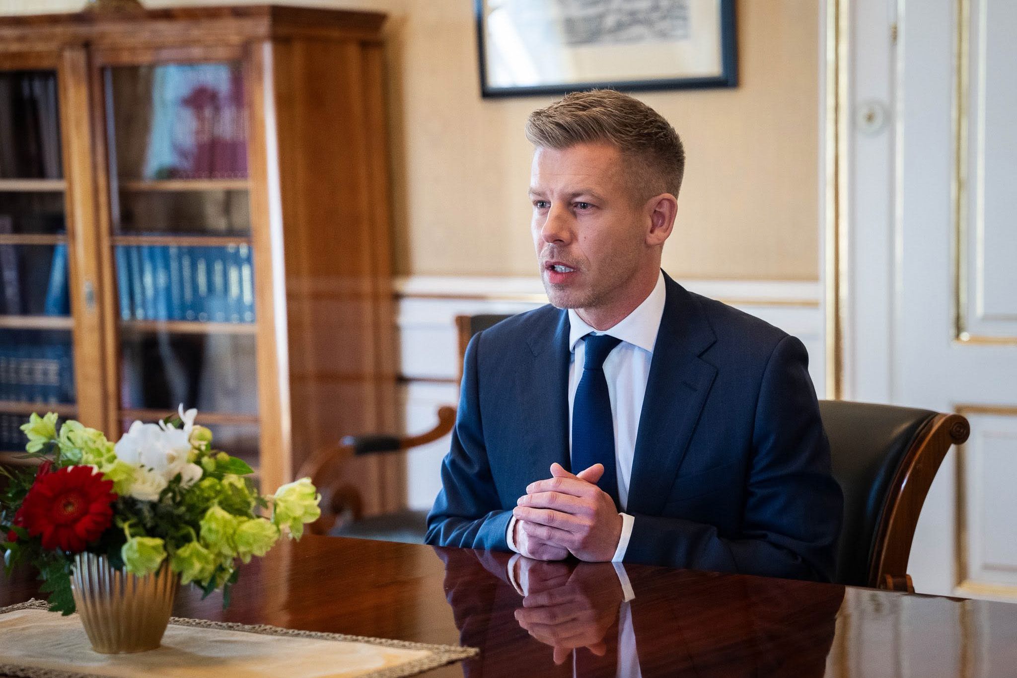 Magyar Péter 8 százalék fölötti örökölt hiányról beszélt, az elemző szerint 2027 lesz a döntő