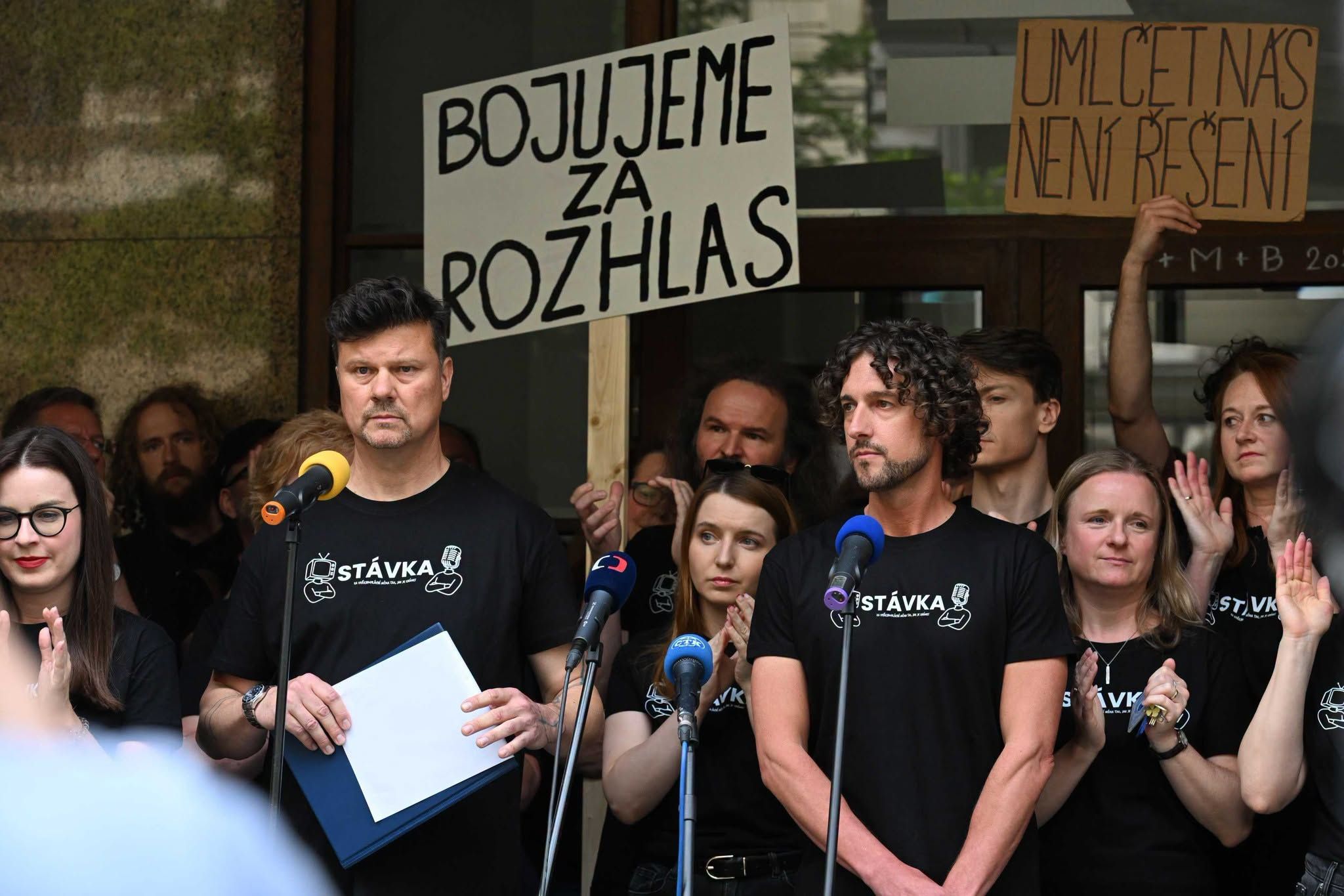Sztrájkba léptek a cseh közmédia dolgozói