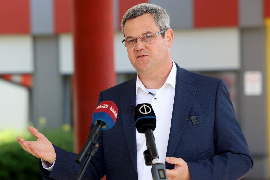 Áldatlan állapotok a székesfehérvári kórházban – Magyar... Kép