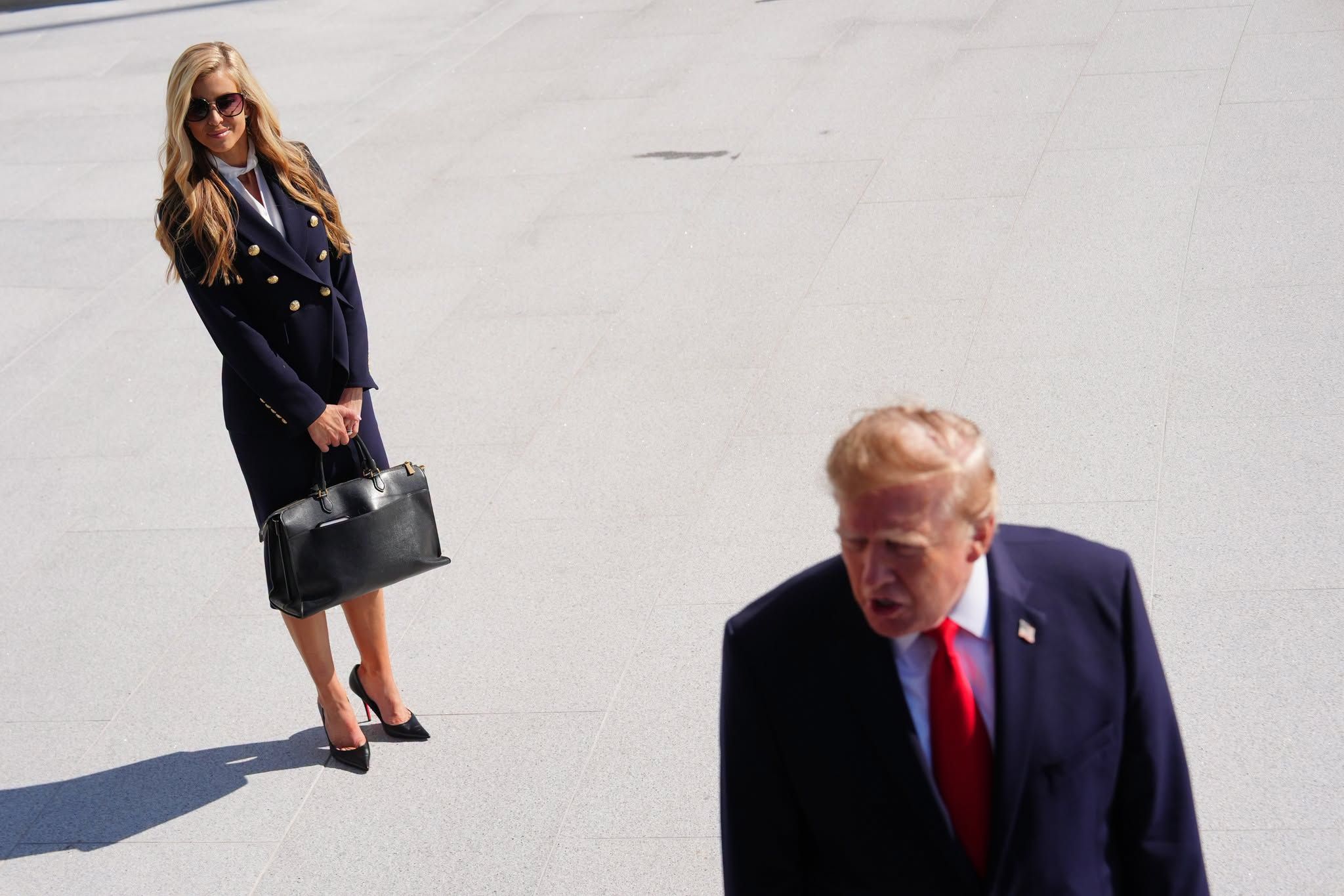 Trump új szóvivőjének az első hete lett az utolsó