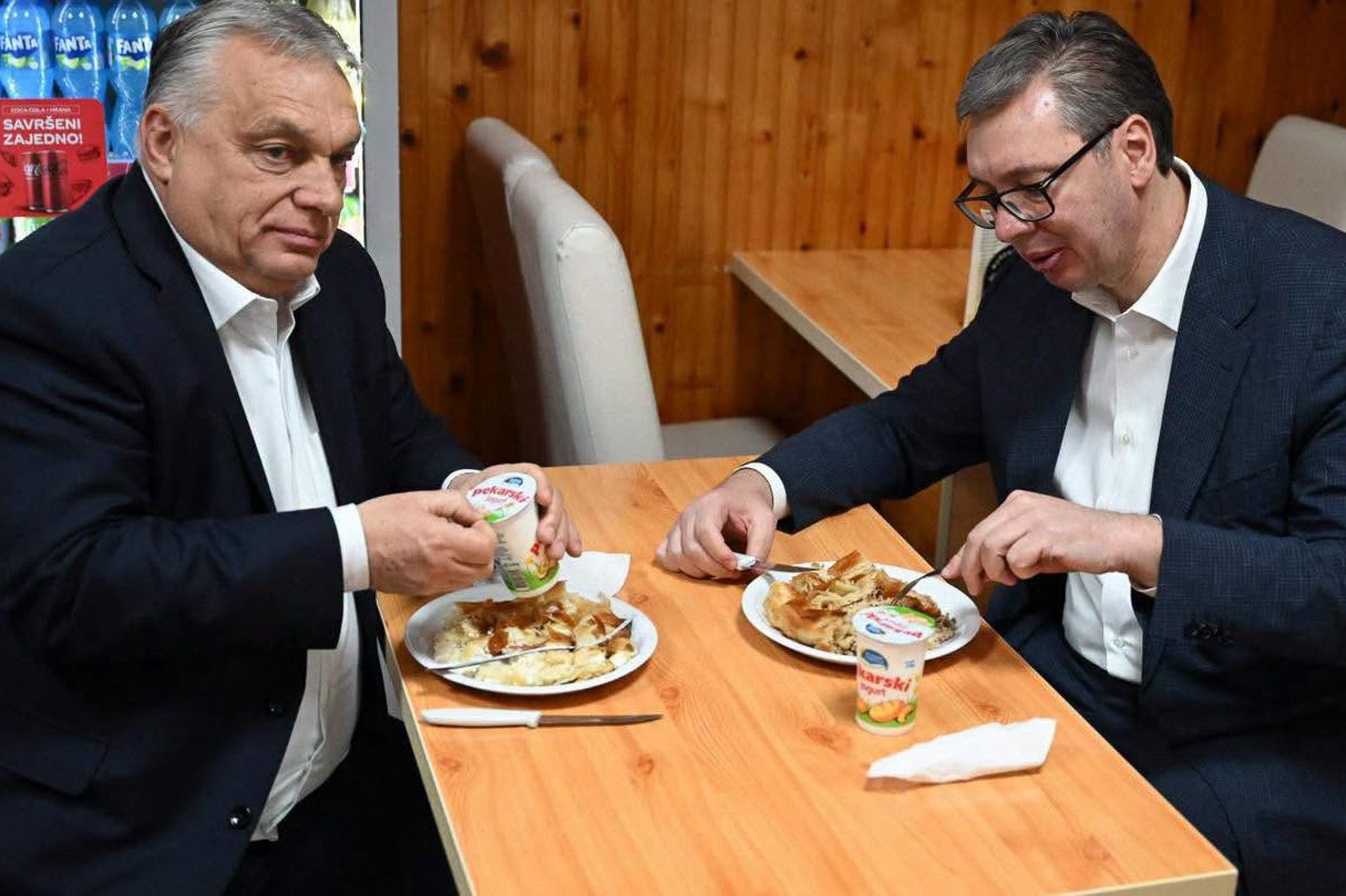 Orbánhoz hasonlóan Vučić is mozgósítaná híveit a választási vereség után