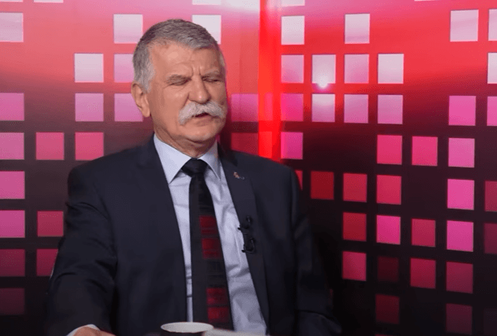 Kétségbeesést látott Semjén Zsolt arcán a házelnök