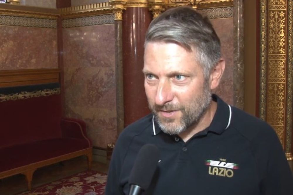 A Mi Hazánk jelöltjét náci karlendítés miatt ítélte el a müncheni bíróság öt évvel ezelőtt