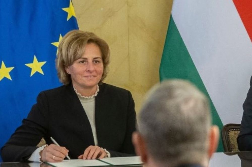Kecskeméten csak pislognak, és mossák kezeiket a jegybankbotrányban
