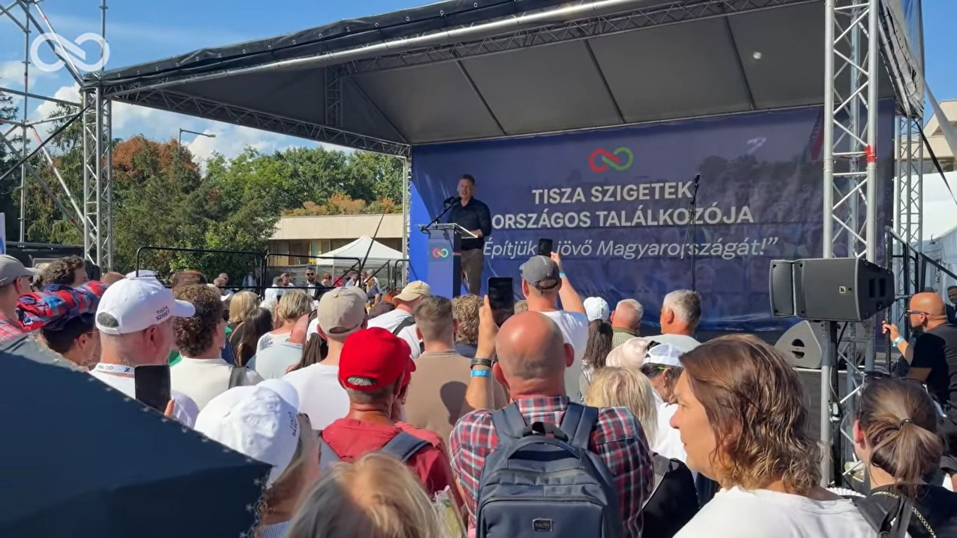 Magyar Péter: Kilenc fős vezetőség áll szeptember végére a TISZA Szigetek élére