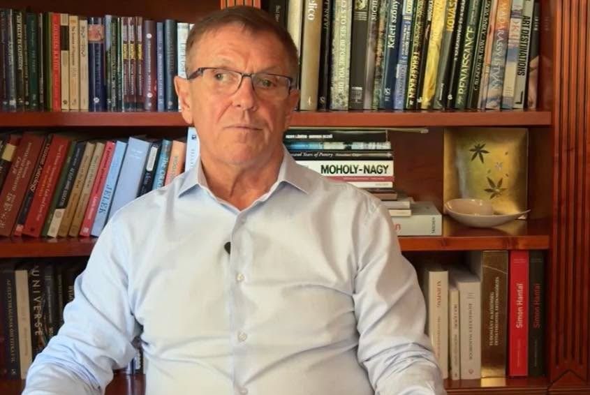 Matolcsy György egy videóban mentegeti saját magát az Erste-ügy kapcsán