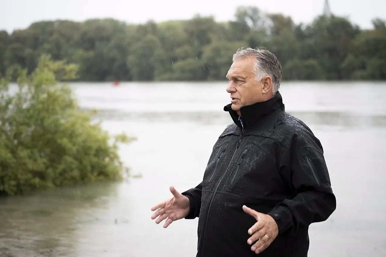 Orbán évtizedes lemaradással jött rá arra, hogy a vizet nem elvezetni, hanem megtartani volna szükséges