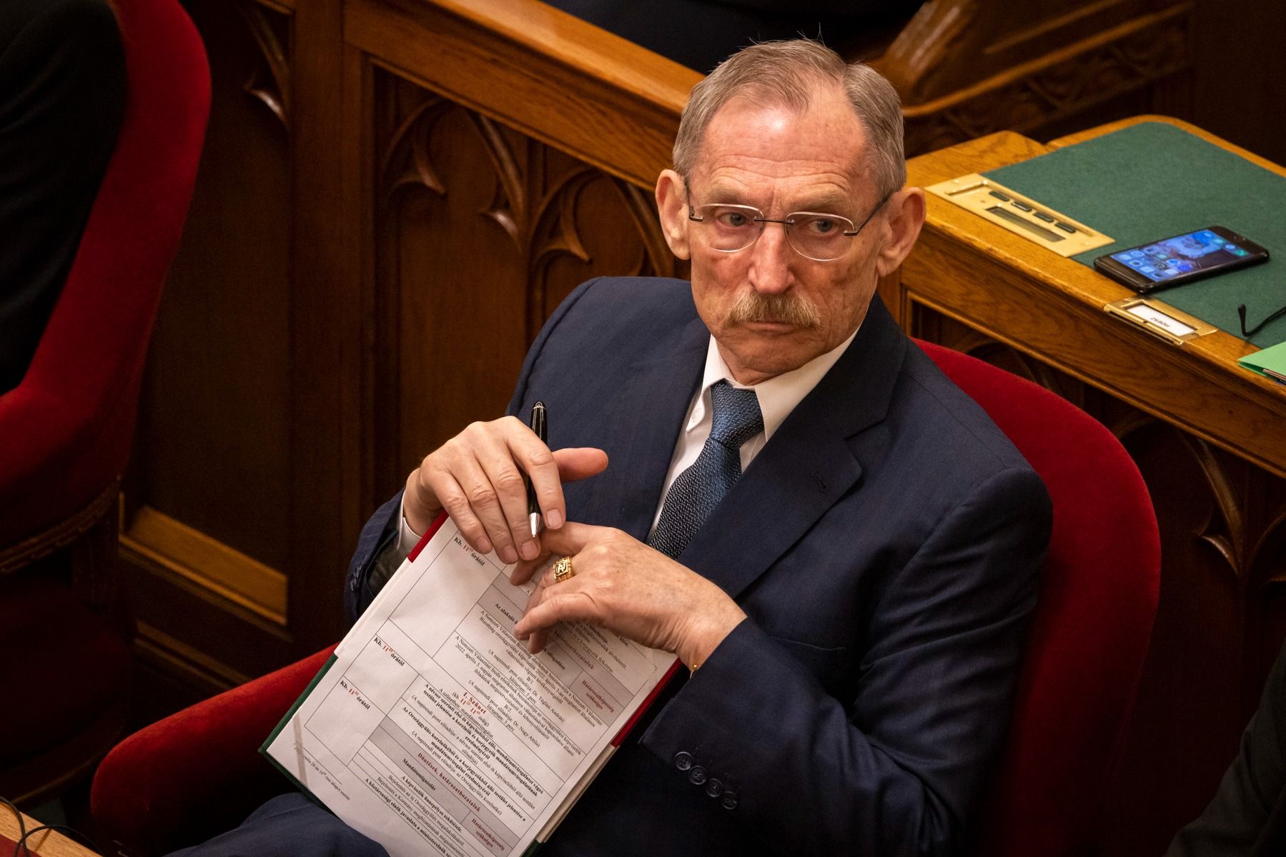 Pintér Sándor büntetné azokat, akik nem mennek el az orvosi időpontjukra