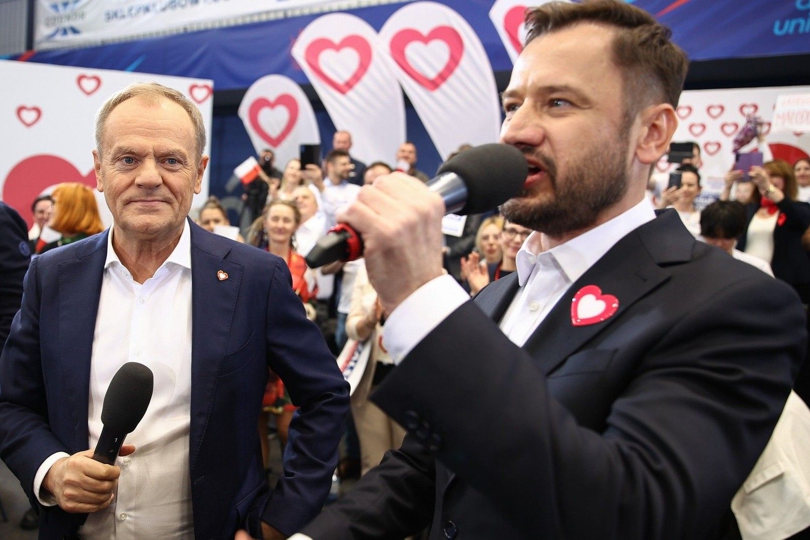 Tusk súlyos veresége: a lengyel radikális jobboldal megbuktatta Krakkó liberális polgármesterét