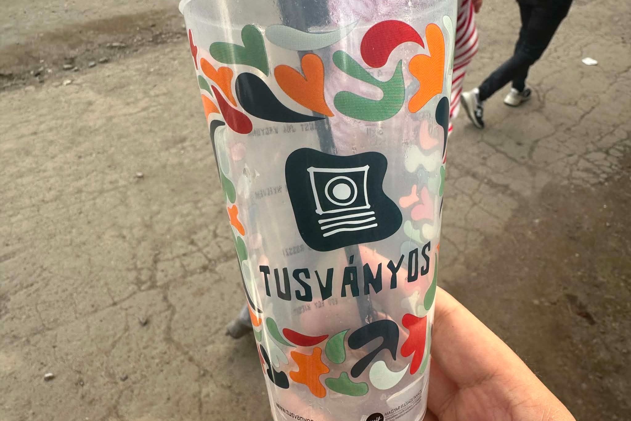 Tusványos_pohár.jpg