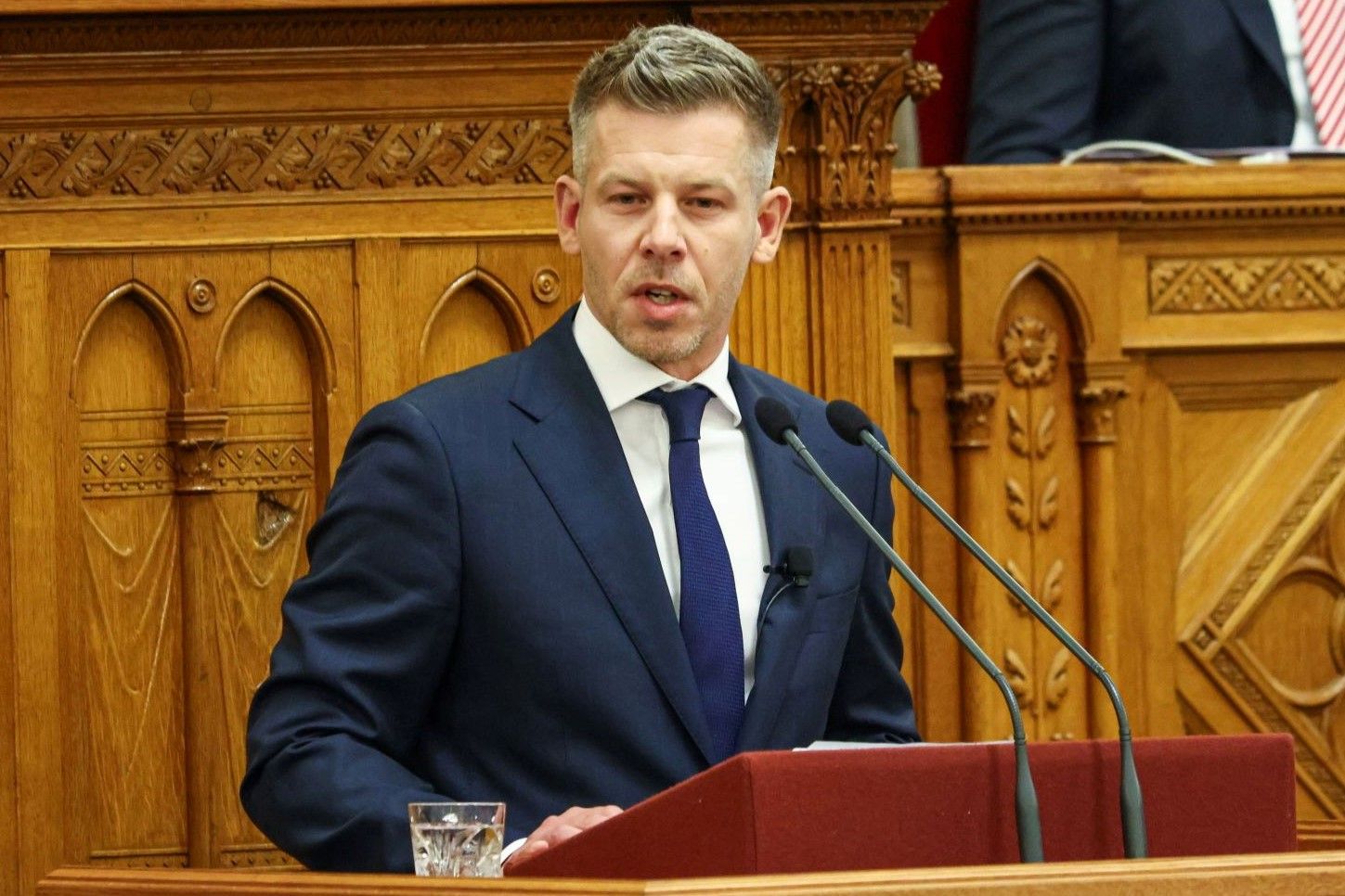 Magyar Péter: „Nem uralkodni fogok, hanem szolgálni”