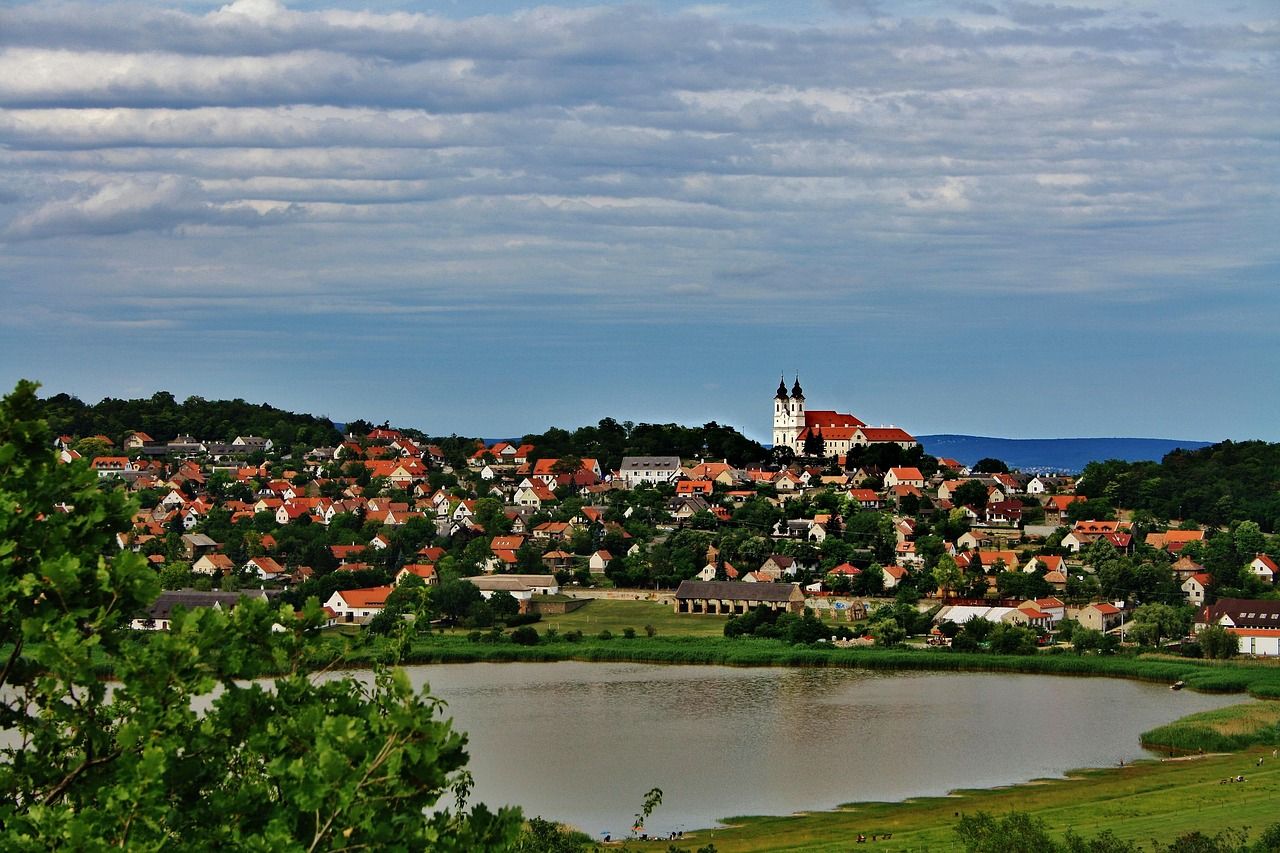 Annyira súlyos a helyzet, hogy már érdekvédelmi szövetségbe tömörülnének a balatoni vállalkozók 