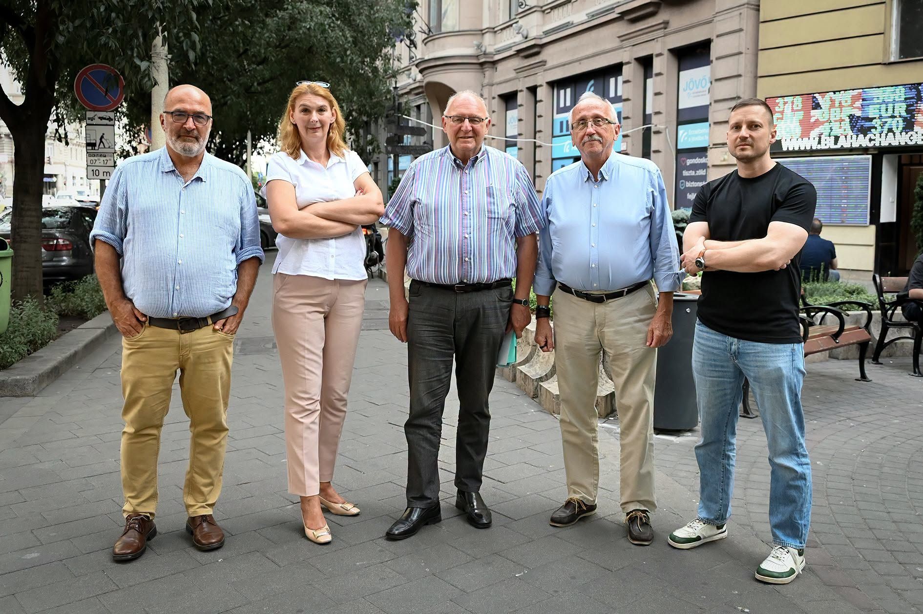 „Ezt a bevételt nem tudjuk pótolni” - a végsőkig elmennek a fővárosi polgármesterek a parkolási bevételek elvonása miatt