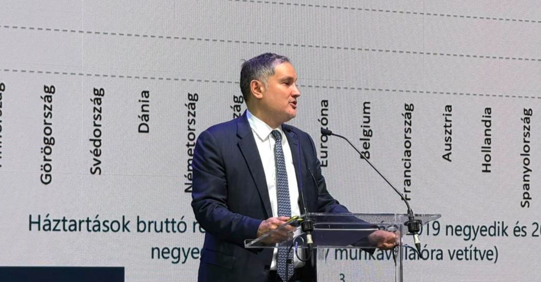 Elmaradt a nyári repülőrajt is, stagnál a gazdaság