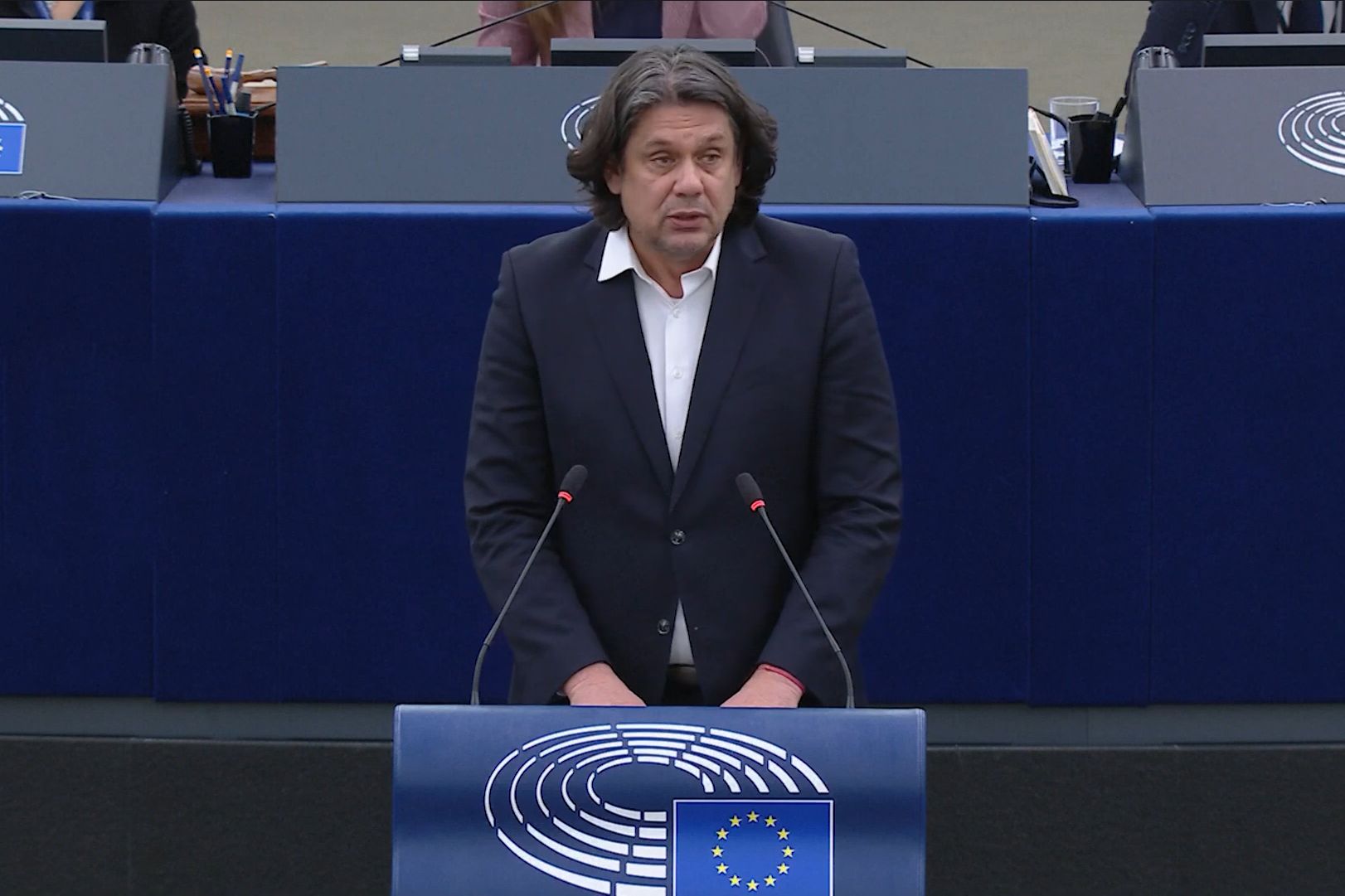 A Fidesz korábban szidta az az Európai Bizottságot, most onnan várják a segítséget