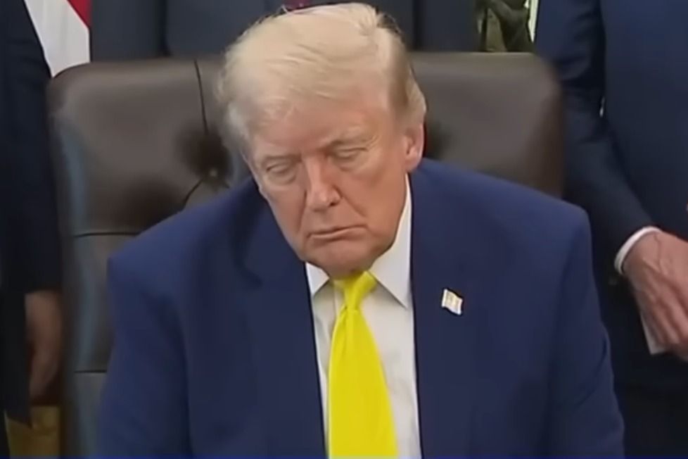 Kedvező elnöki rendeletek: dollármilliárdokat keresett Donald Trump kriptóval