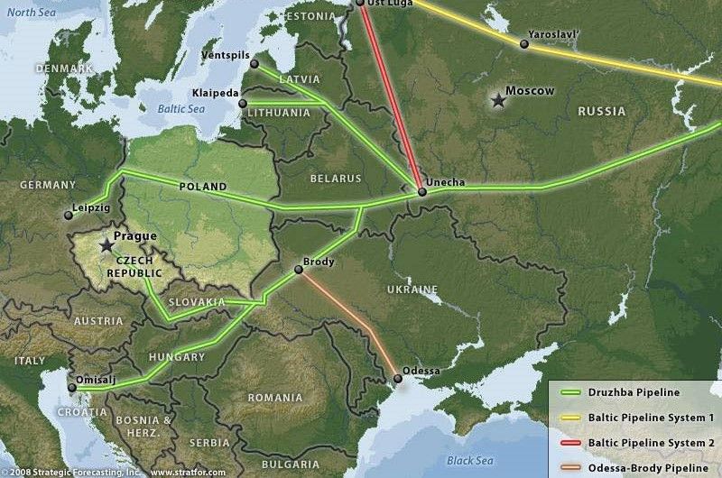 Az orosz olajimport teljes tiltását fogja javasolni az Európai Bizottság április közepén