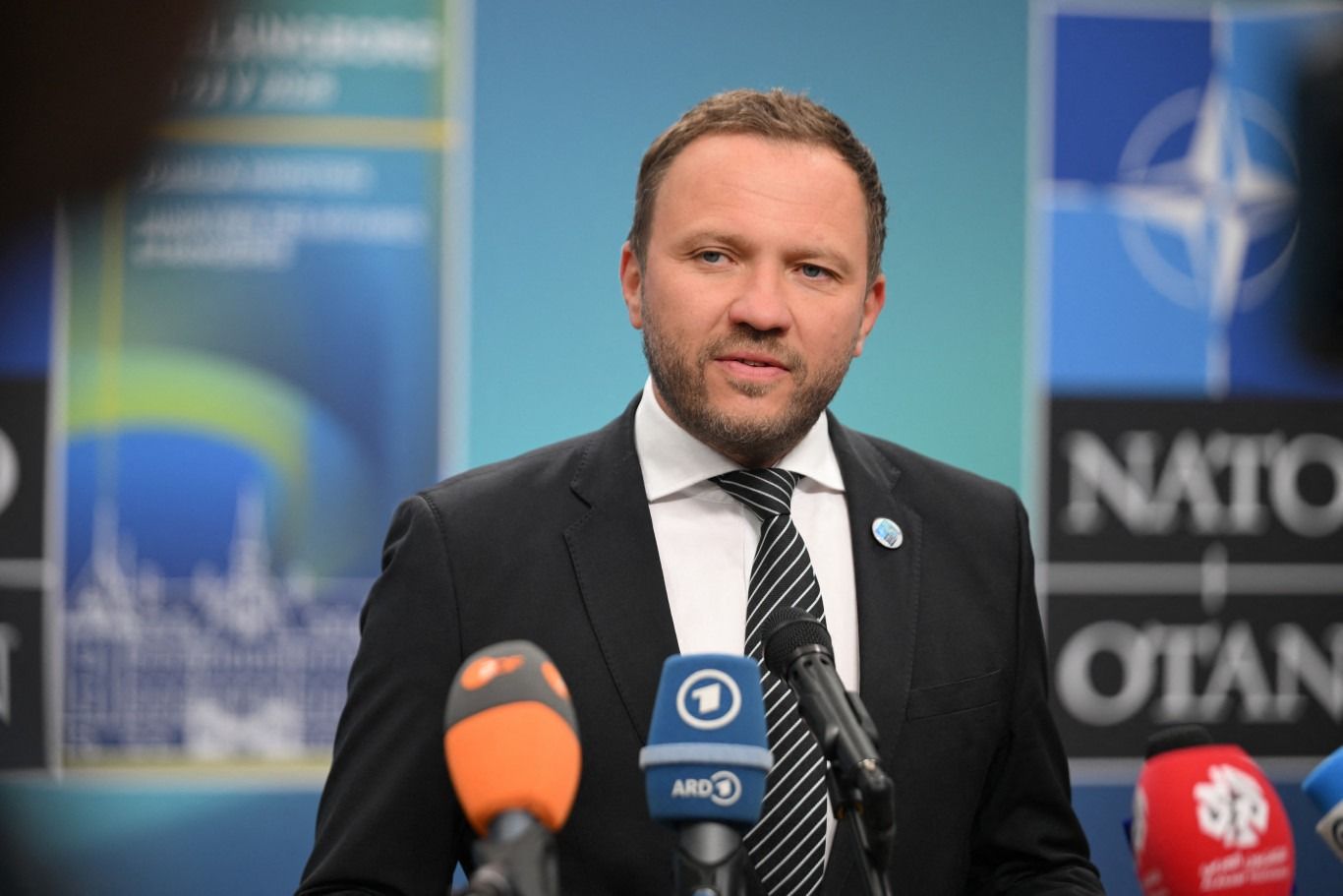 Észt külügyminiszter: Oroszország a NATO egységét teszteli, de közvetlen támadástól nem tartanak