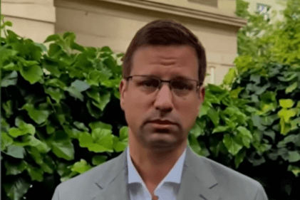 Gulyás Gergely busás támogatást adott a Mesterséges Intelligencia Kutatóközpontnak két hónappal a választás előtt 