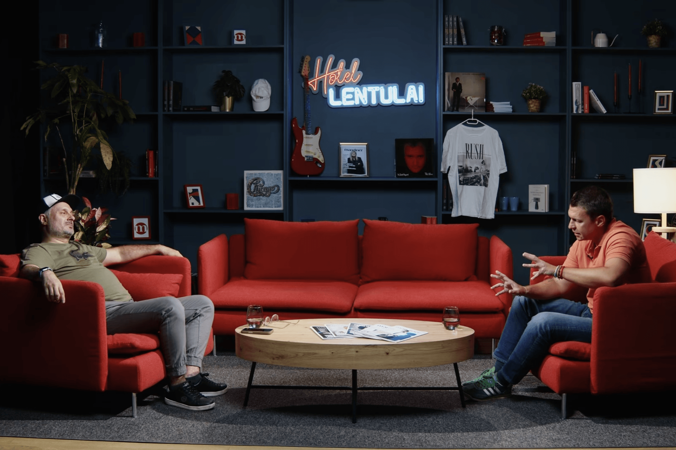 Menczer Tamás Lentulainál: Rogán Antal nagyon okos, Gulyás Gergely okos csávó