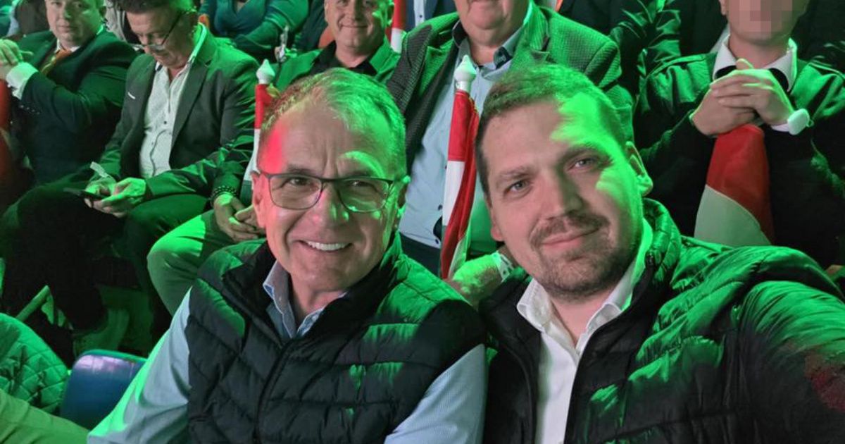 Nem is tagadta a Harcosok Klubja rendezvényén feltűnt ivádi pedofil, hogy szerelmes egy gyerekbe