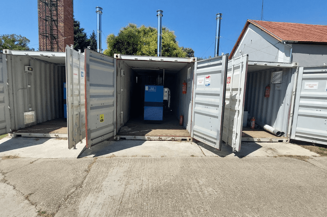 Túlárazott és mérgező anyagot tartalmazó kínai kazánok miatt tett feljelentést a szociális és családügyi miniszter