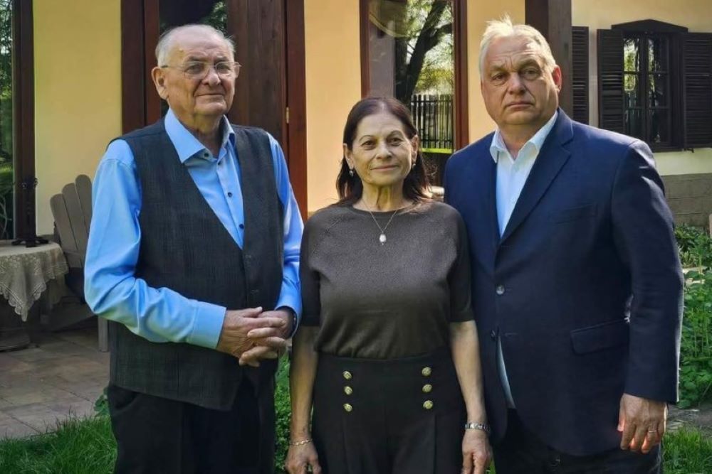 Milliárdokkal tömte ki a Lezsák-féle lakiteleki „Disneylandet” az állam a választás előtt