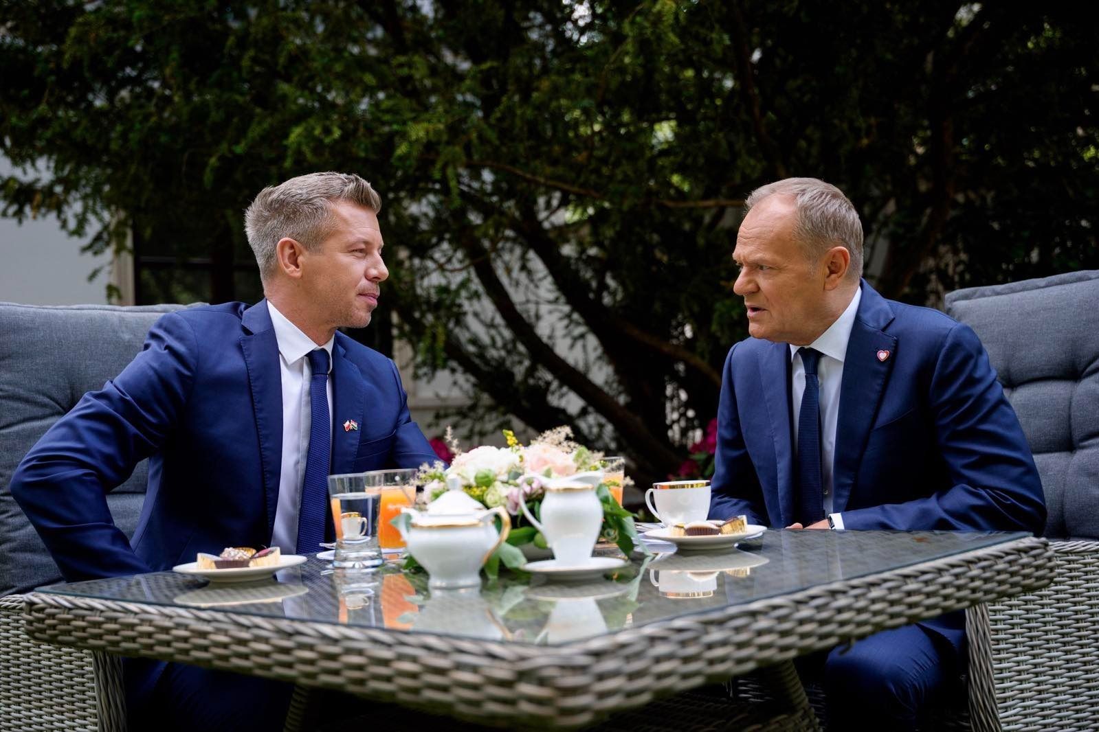 A magyarok többsége szerint összeegyeztethető a nemzeti érdek és a szövetségi politika