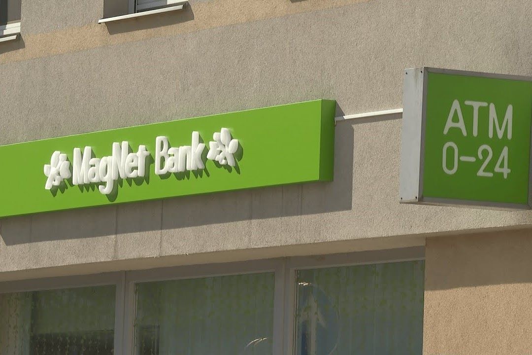 Az oroszbarát propaganda rászállt a magyar Magnet Bankra