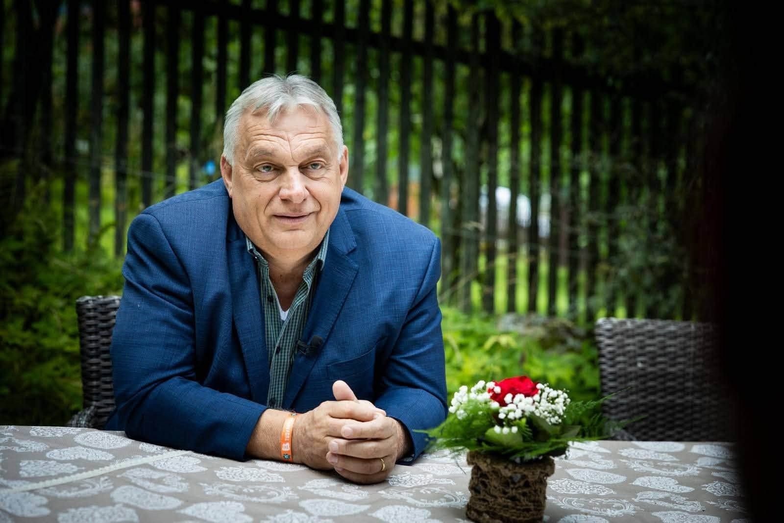 Panyi Szabolcs: Orbán Viktor a FIFA-nál vagy az ENSZ-nél kereshet új állást