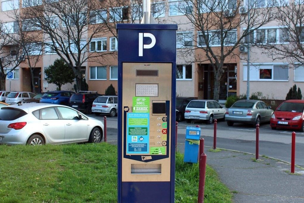 Fiala János: Búcsúm a parkolóautomatáktól