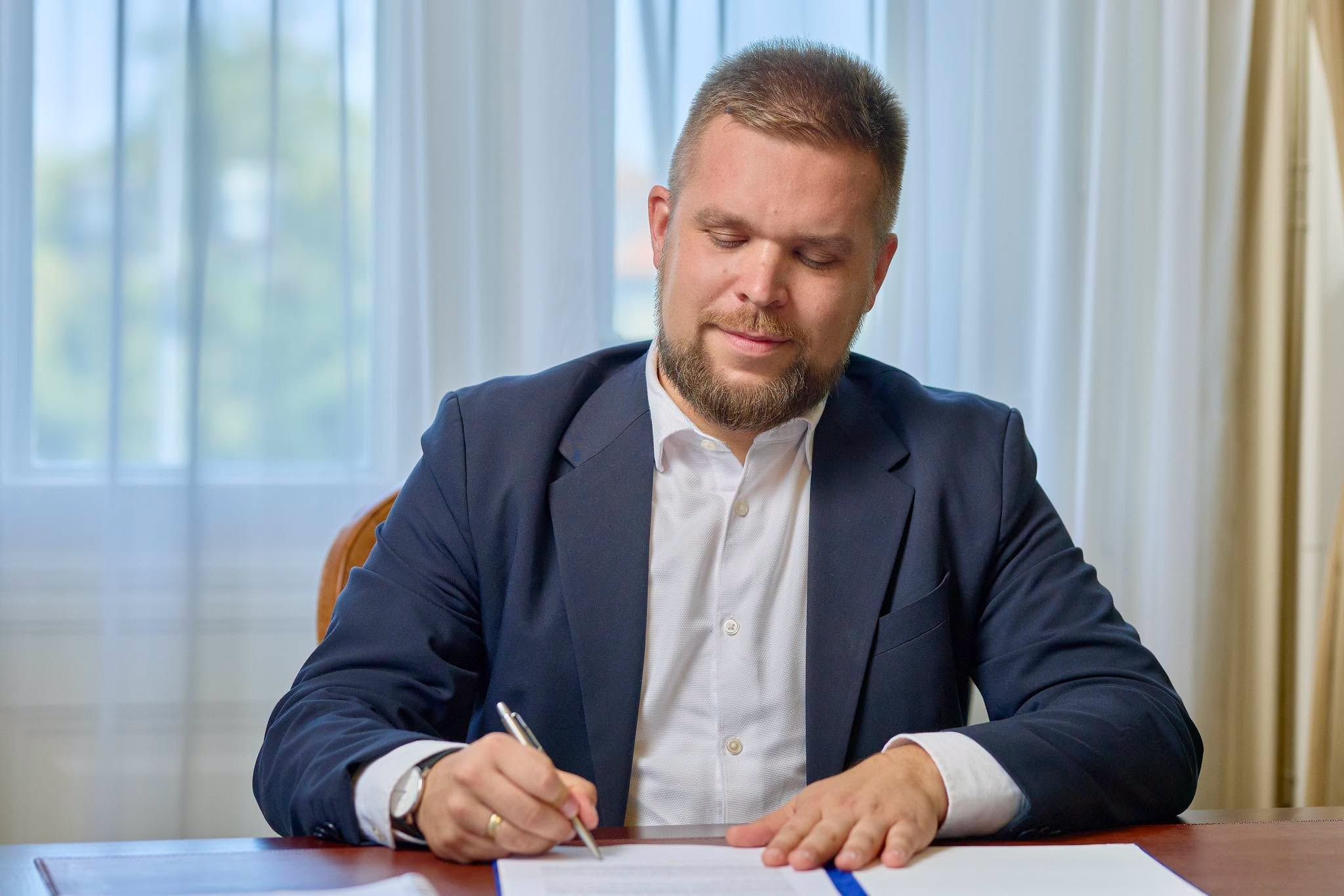 Hűtlen kezelés gyanúja miatt nyomoznak a Győr+Média Zrt. ügyeiben