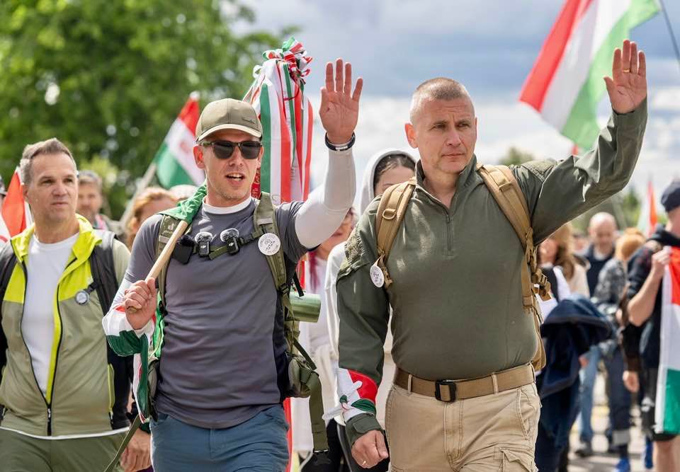 Rendőrök jelentek meg Ruszin-Szendi Romulusznál