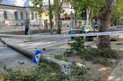 Börtönnel és autóelkobzással büntetné a száguldozó sofőröket Vitézy Dávid
