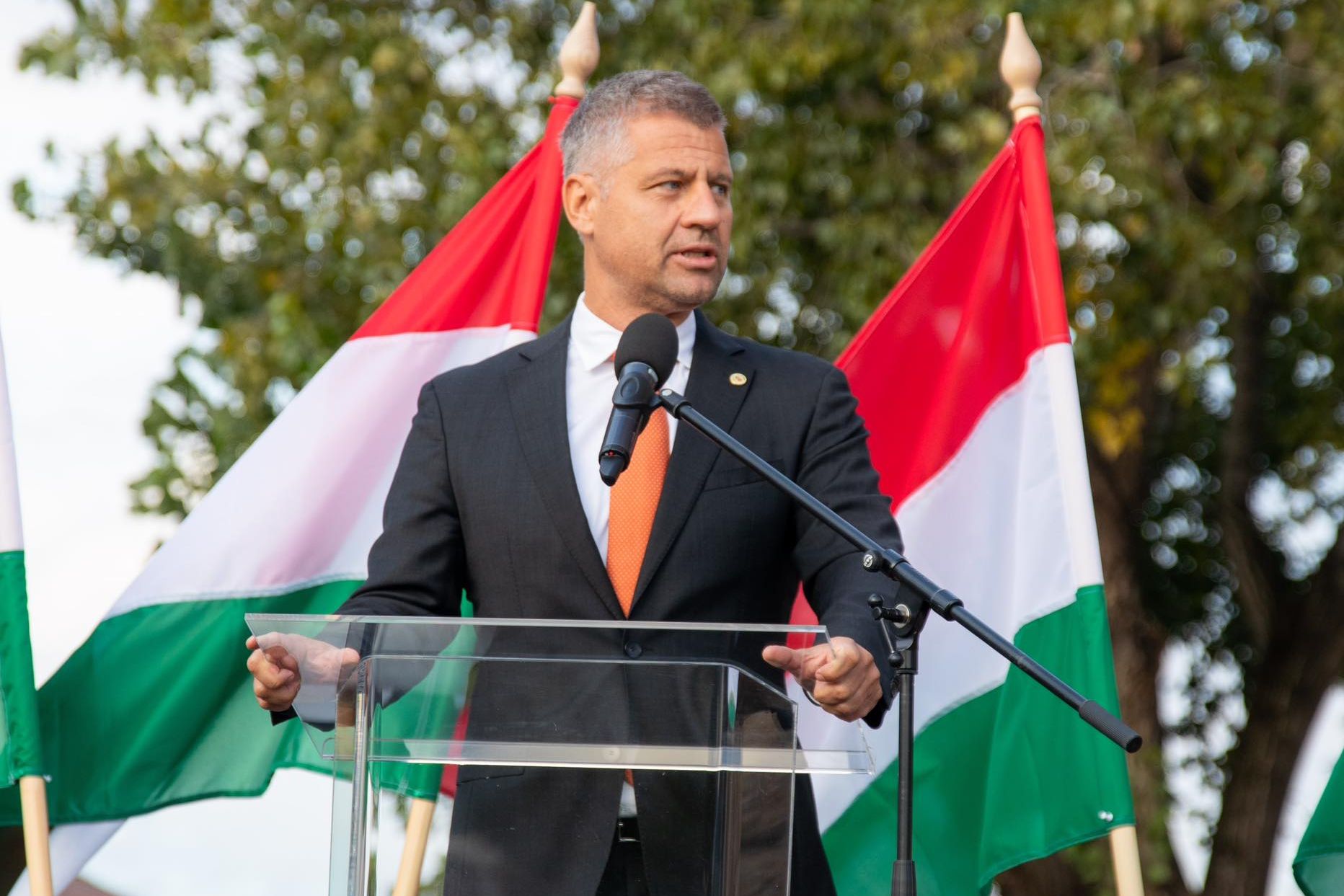Szatmáry Kristóf: a Fidesz elnökségi ülésén figyelmeztették a résztvevőket, kétharmaduk vezetőszáron végezheti