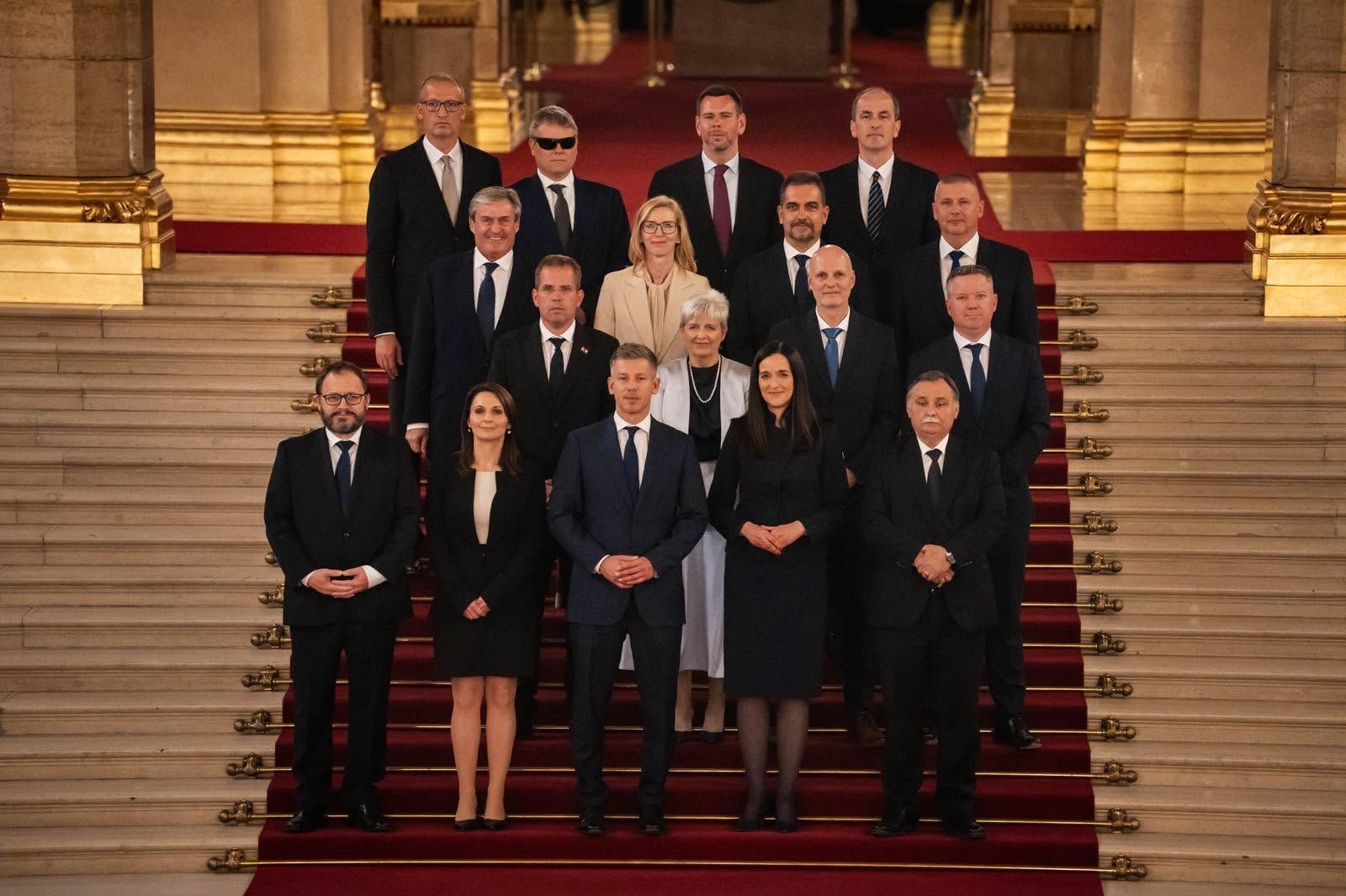 IDEA: A magyarok kétharmada elégedett a TISZA-kormány eddigi munkájával