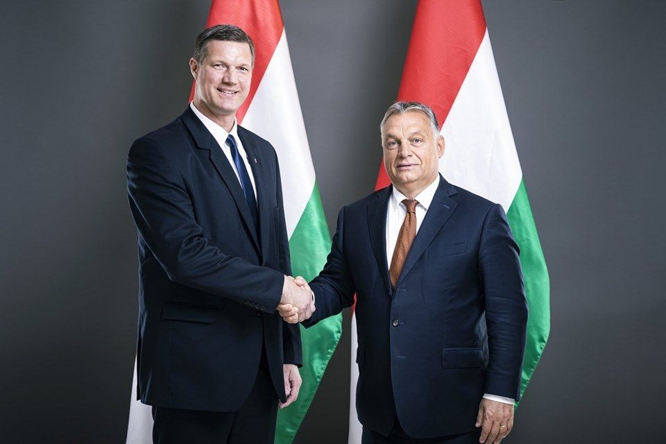 Hárommilliárdos támogatást kapott a fideszes Vári Attila vezette alapítvány a választások előtt