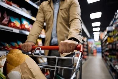 GKI: A magyar bérek gyorsabban zárkóztak fel az EU-hoz, mint az árak, mégis sereghajtók vagyunk fogyasztásban
