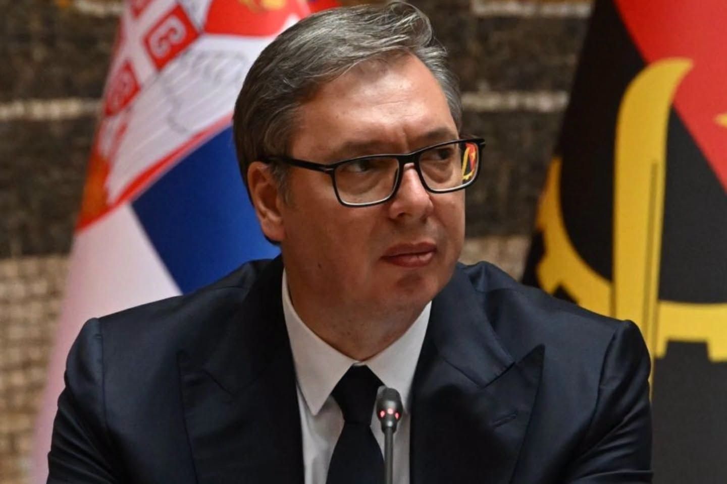Vučić 14 év után veszi a kalapját, de maradt még politikai ambíciója